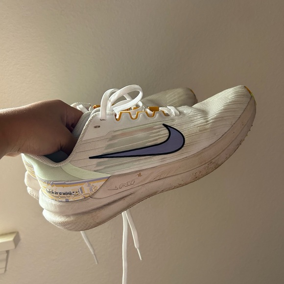 Nike Women’s Air Winflo Premium 9 - Picture 4 of 4